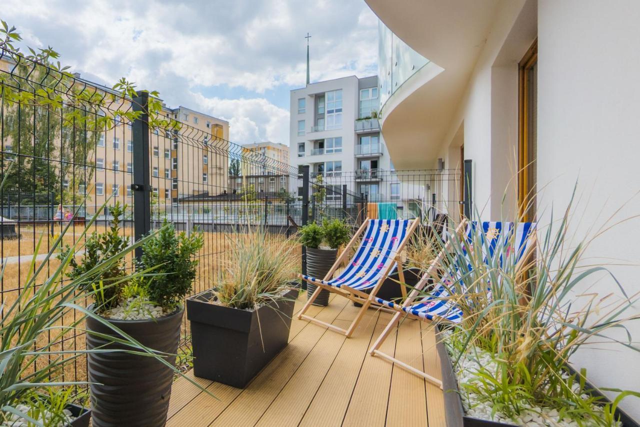 Batorego 7 Apartament With Terrace & Parking Downtown Gdynia By Renters Exterior photo